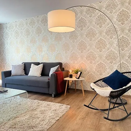 Lejlighed Exklusives 3 Zi Design In Fr-altstadt *